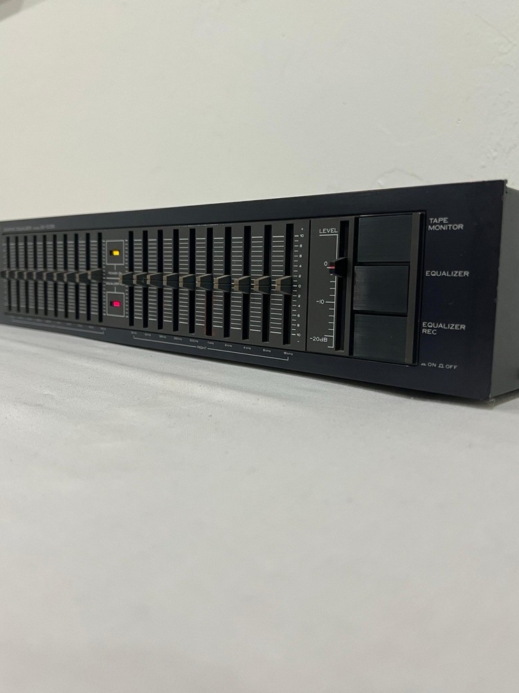 Kenwood Graphic Equalizer Model GE-100IIB