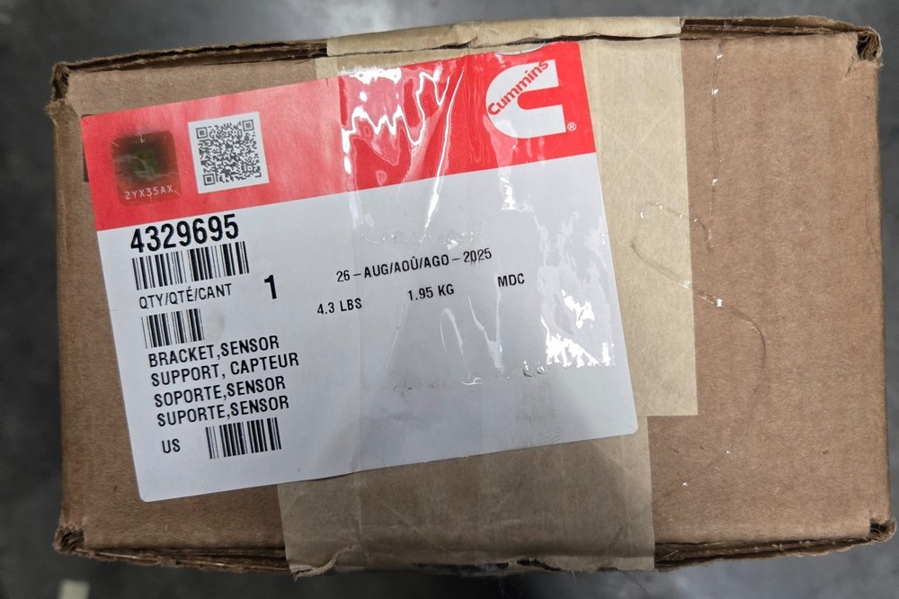GENUINE NEW OEM CUMMINS SENSOR BRACKET 4329695