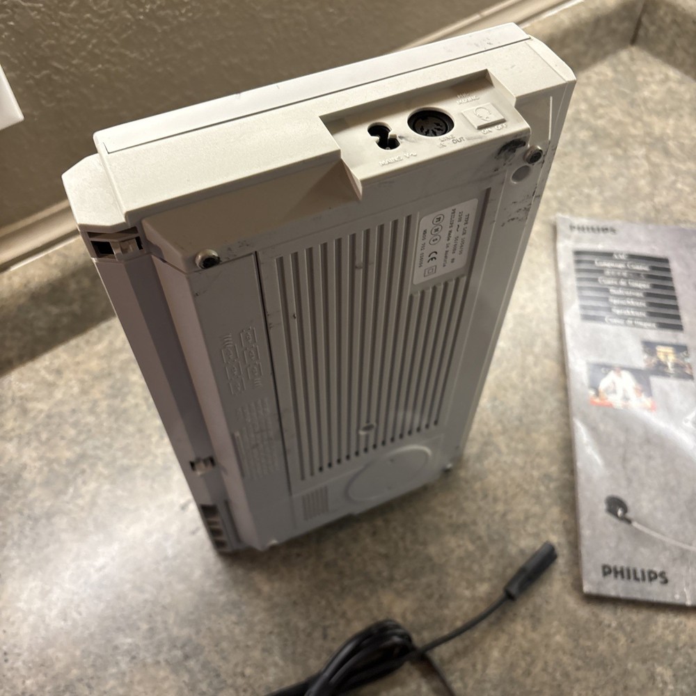 Philips AAC7000 Audio Active Comparative Language System Cassette Player 70's