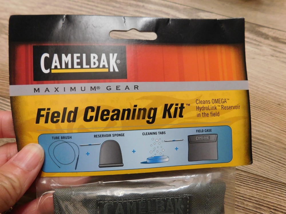 CAMELBAK FIELD CLEANING KIT NEW