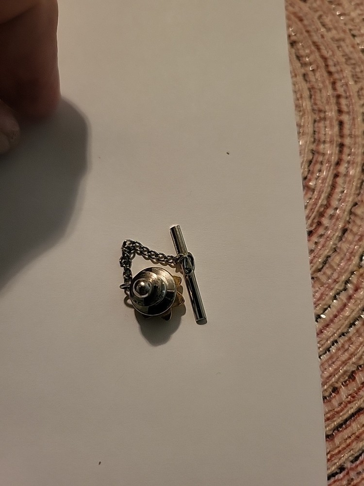 Army/AF/Marines Major(Navy Lt CMD)Tie Tack. Complete