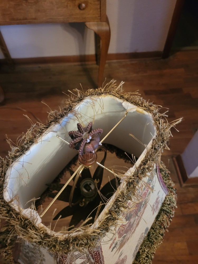Table Lamp Palm Tree/pineapple Vintage.