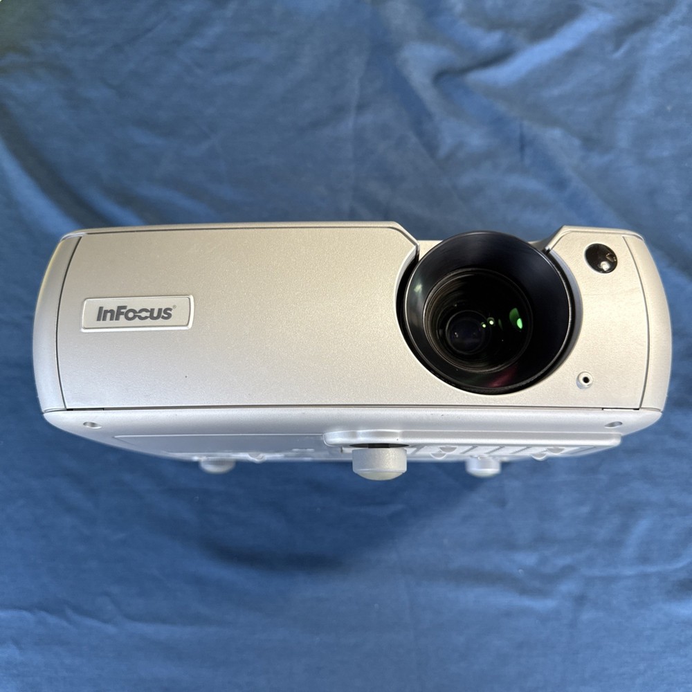 InFocus ScreenPlay 5000 HDTV-ready DLP Front Projector W/ Ceiling Mount Read