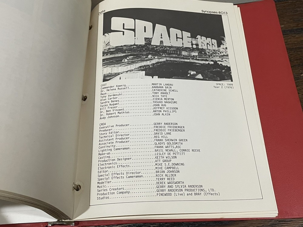 Moonbase Alpha Technical Notebook: Official Ed. (Space: 1999) - 1977 1st Print.