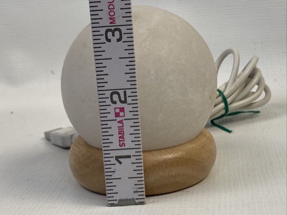 White Crystal Ball Desk Light Color Changing USB Plug EUC