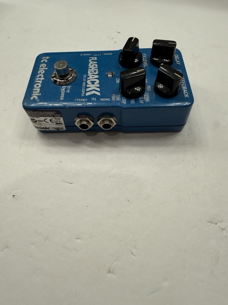 TC Electronic Flashback V1 Delay & Looper True Bypass Guitar Effect Pedal