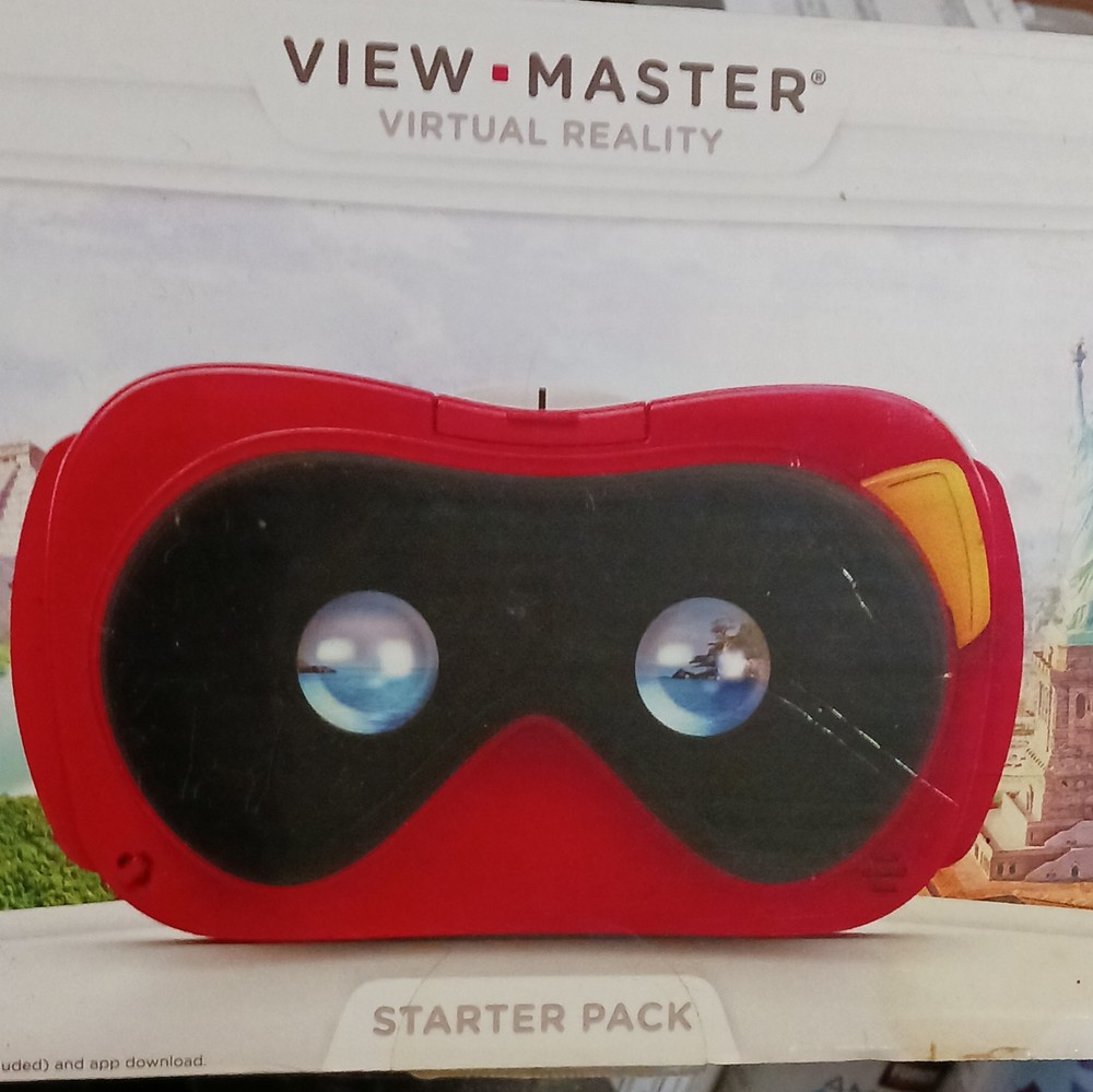 View-Master Virtual Reality Starter Pack Smartphone VR Headset Red Black 6"
