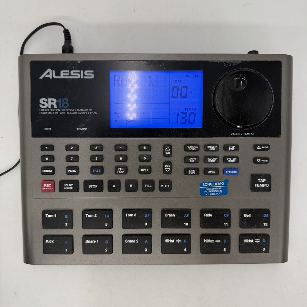 Alesis SR-18 Drum Machine High Definition Studio Production Tested Working