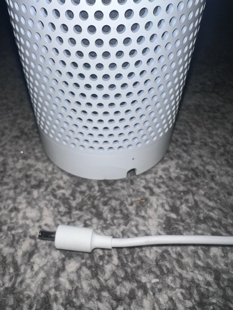 Amazon Echo (1st Generation) Smart Assistant - White