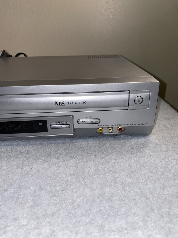 Sony SLV-D300P DVD VCR Recorder Player Combo *DVD WORKING, VCR Working*