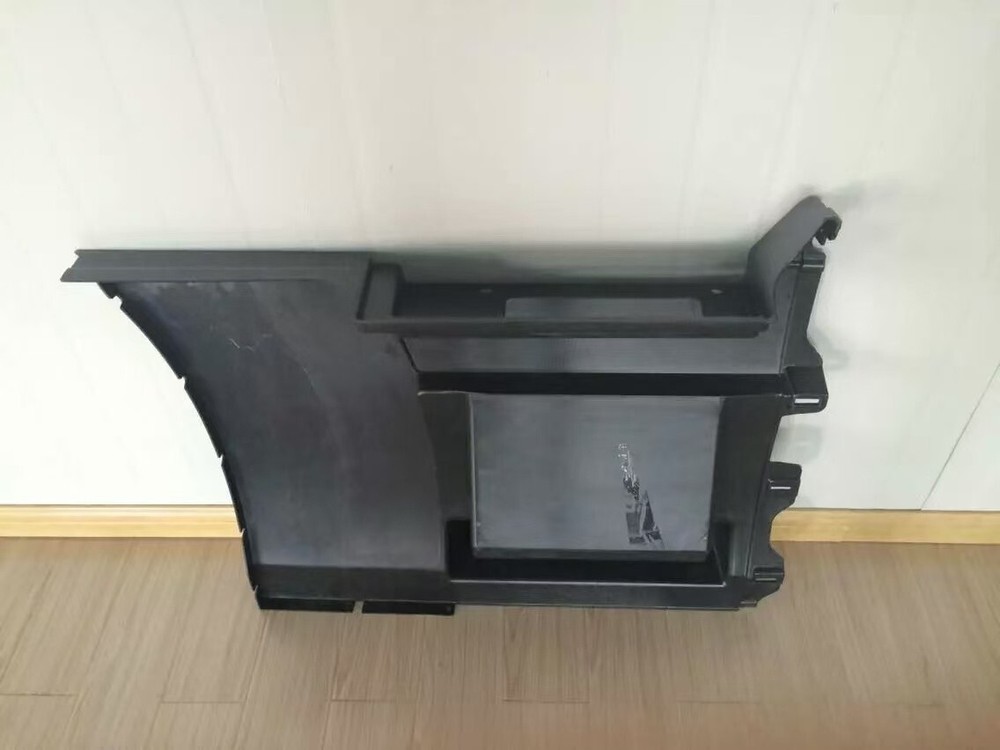 Volvo VNL Rear Step Fairing Panel Right Side 37" Long 2004-2017
