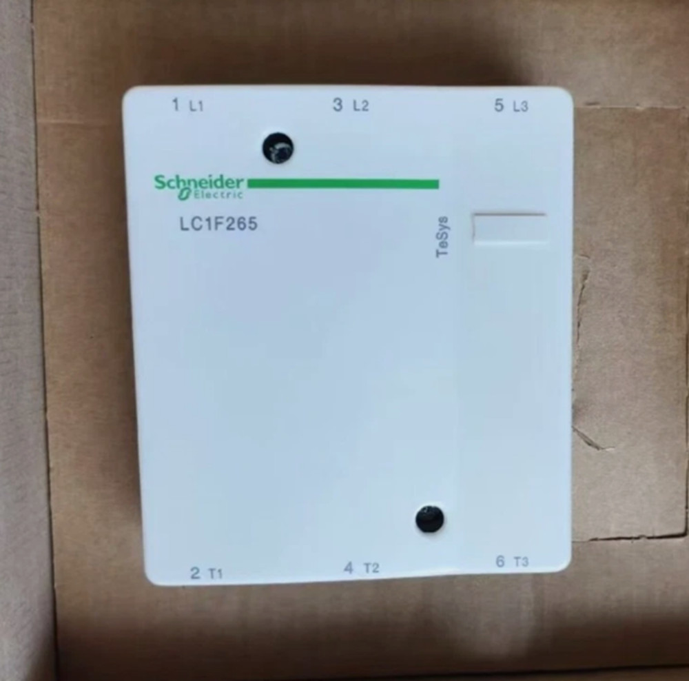 New In Box Schneider LC1F265M7 LC1-F265M7