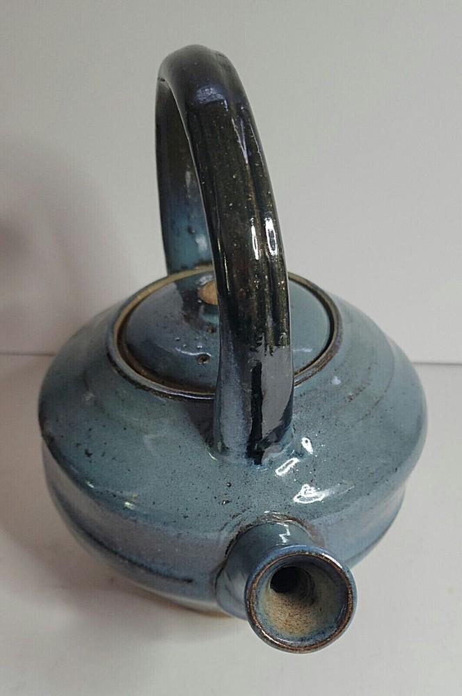 CERAMIC BLUE TEA POT