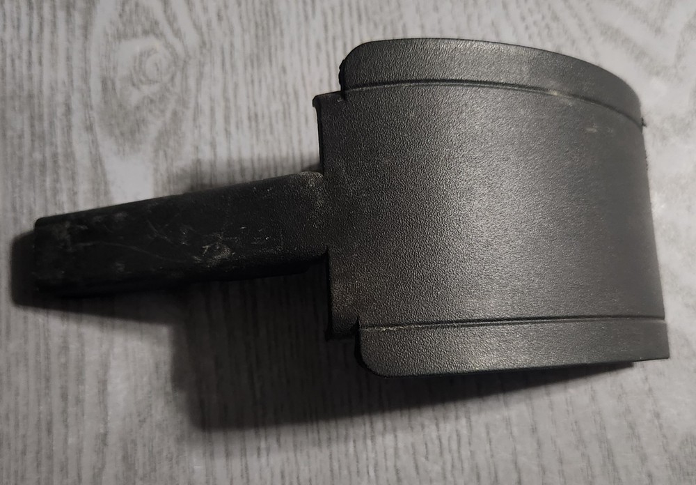 Genuine GM Hinge Cover 84659605
