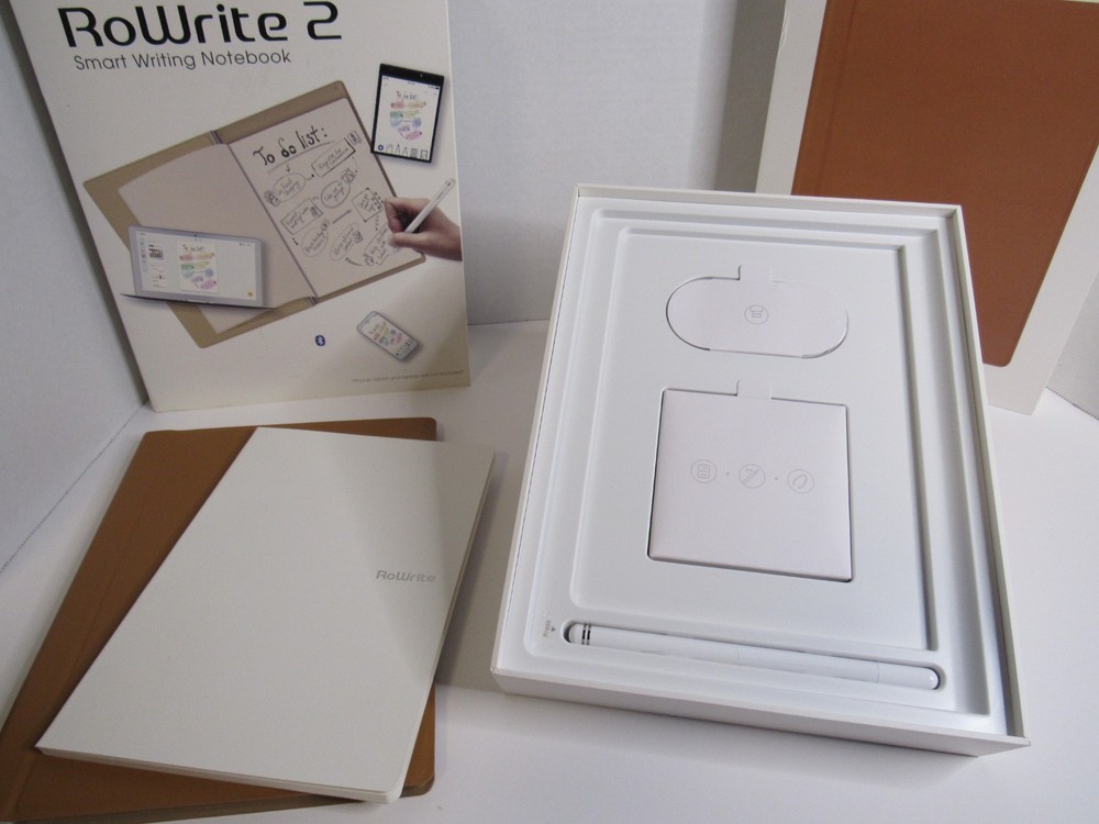 Royole RoWrite 2 Smart Writing Notebook With Real Paper Pen Writing! Great Shape