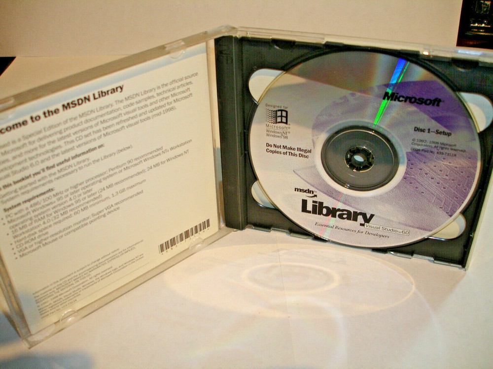 MSDN Microsoft Visual Studio 6.0 Original CD and case