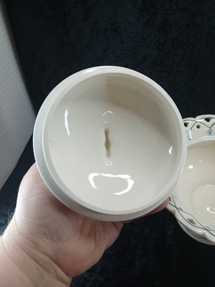 Caxap Covered Candy Dish Ritclated Edge