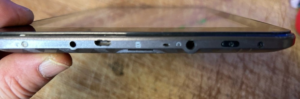 DOPO M975 9" Multi-Touch Screen Table Tablet Powers Up