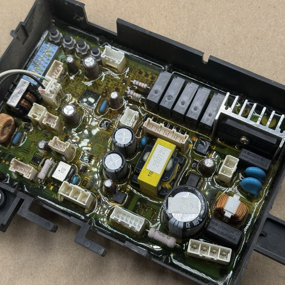 Takagi T-H3J-DV-N Tankless Water Heater 319143-543 Motherboard CPU Controller #1