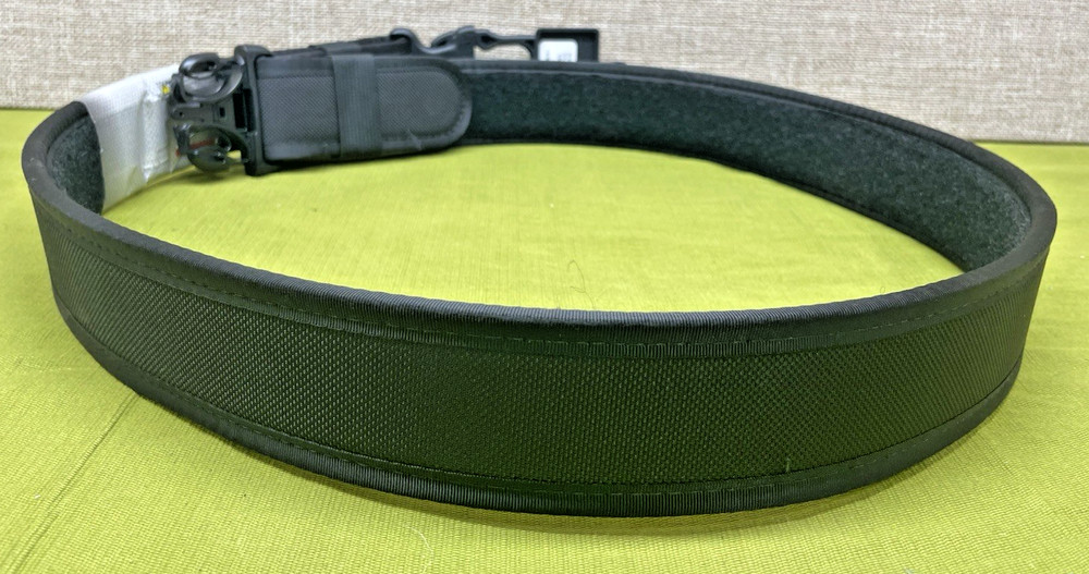 Bianchi Accumold Nylon Duty belt, Model 7200, Size MEDIUM