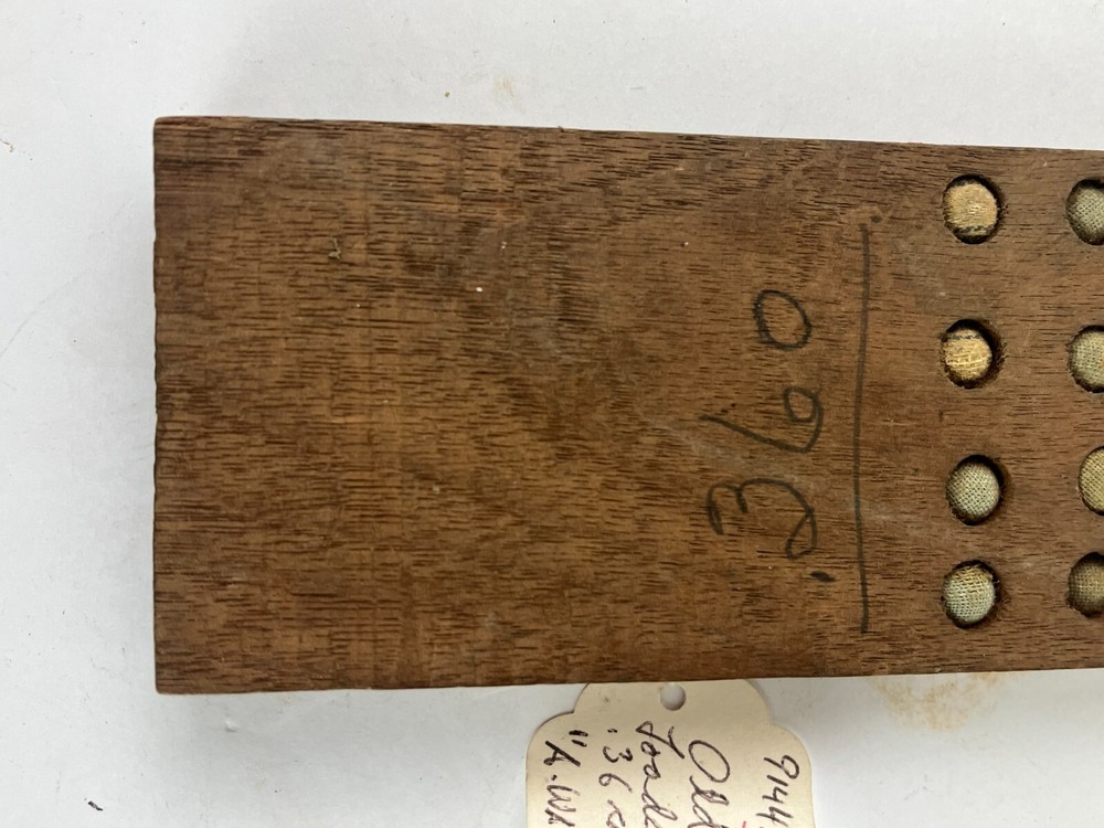 Old Bullet Reloading Board Tray Block Loading Ammunition Rifle Loader 36 Cal