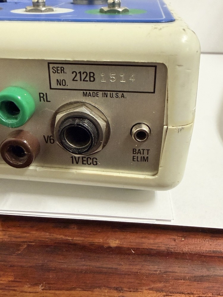 Dynatech Model 212B Patient Simulator: ECG Complex, Respiration, Blood Pressure