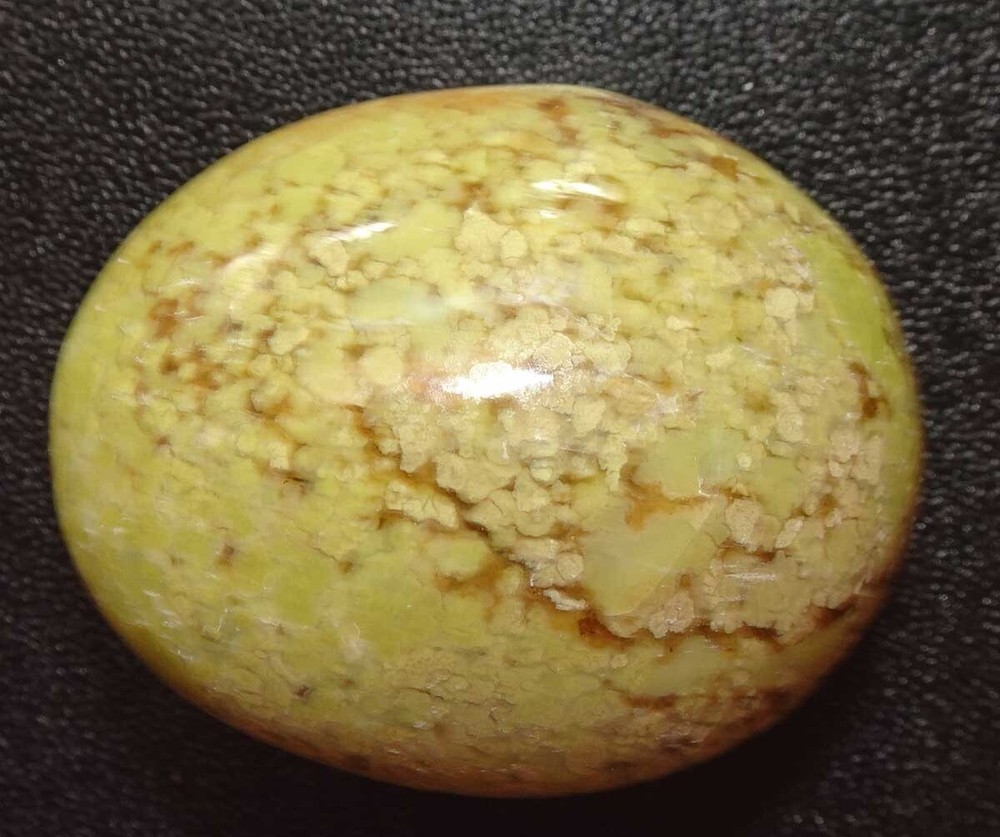 Multi-colored Opal Palmstone - Madagascar sc748c