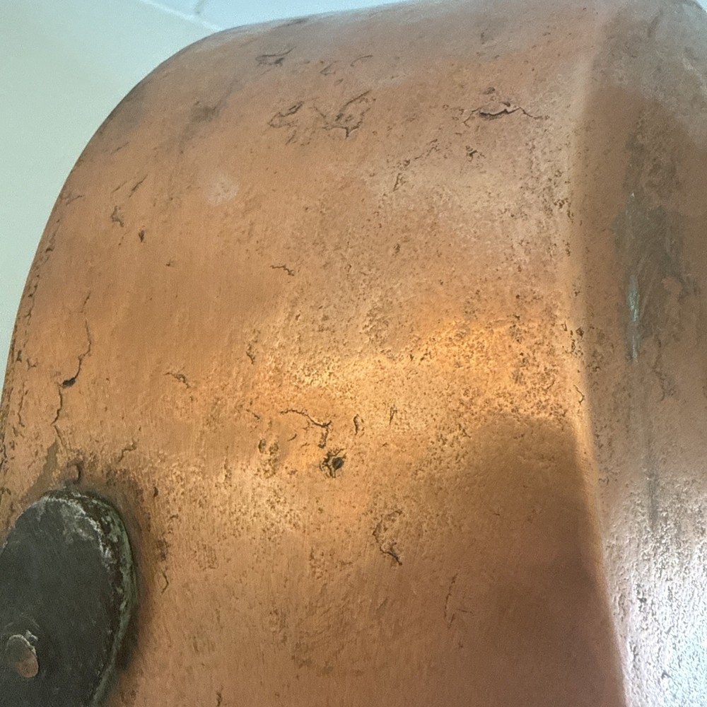 Rustic Hand Crafted Hammered Copper Pot with Riveted Handles 10.5 diameter