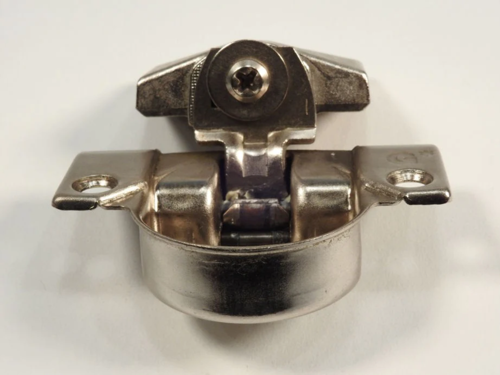 Grass 850 Nickel Hinge and 830-53 mounting plate - Complete Hinge - Refurbished