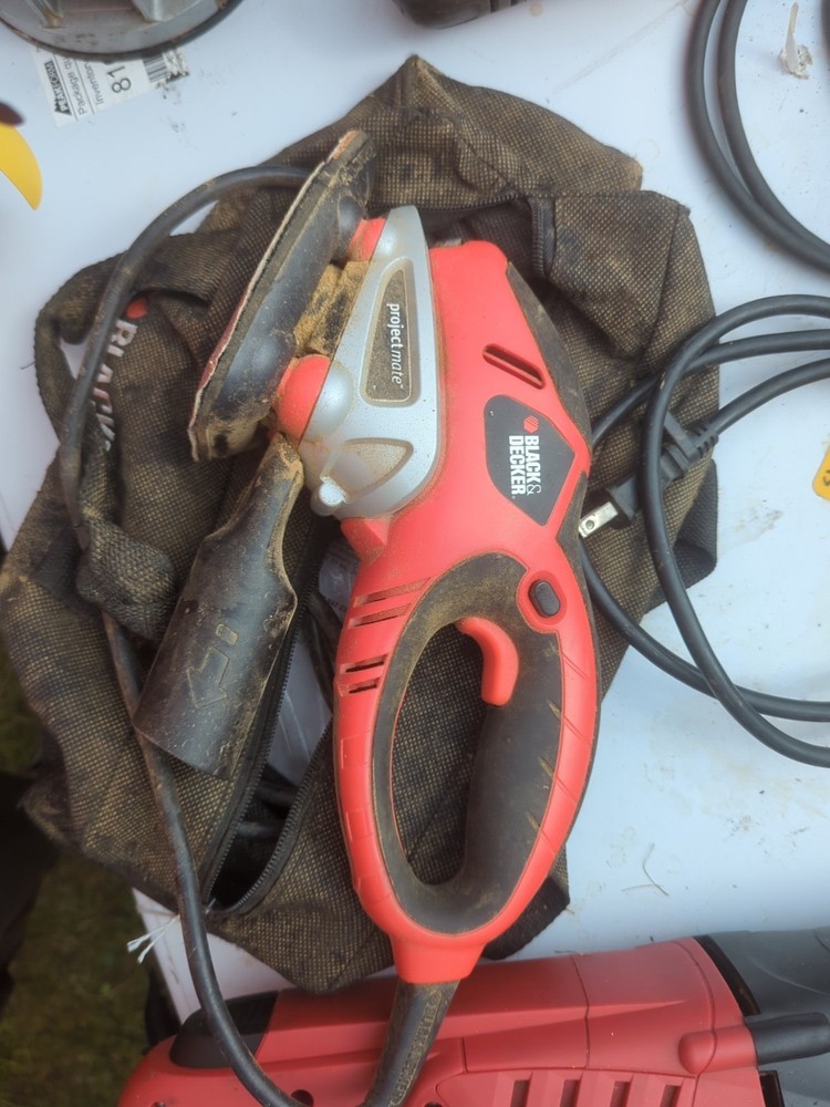 BLACK & DECKER PM3000 Sander