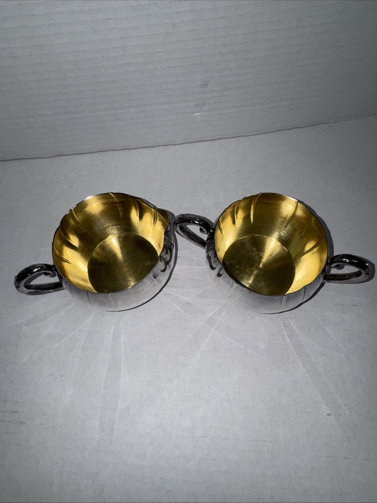 Onieda Silversmiths Sugar and Creamer Bowl Set