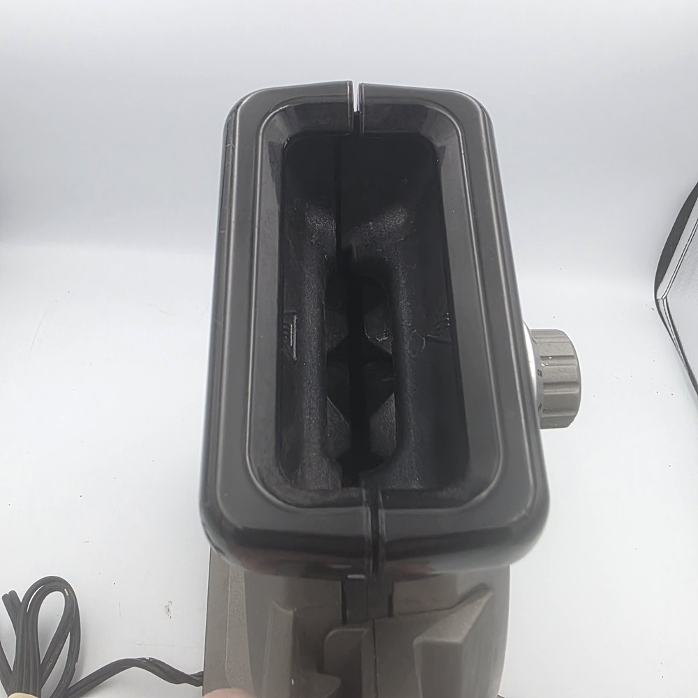 Cuisinart Waffle Maker VWM-200PC1 Vertical Belgian Tested