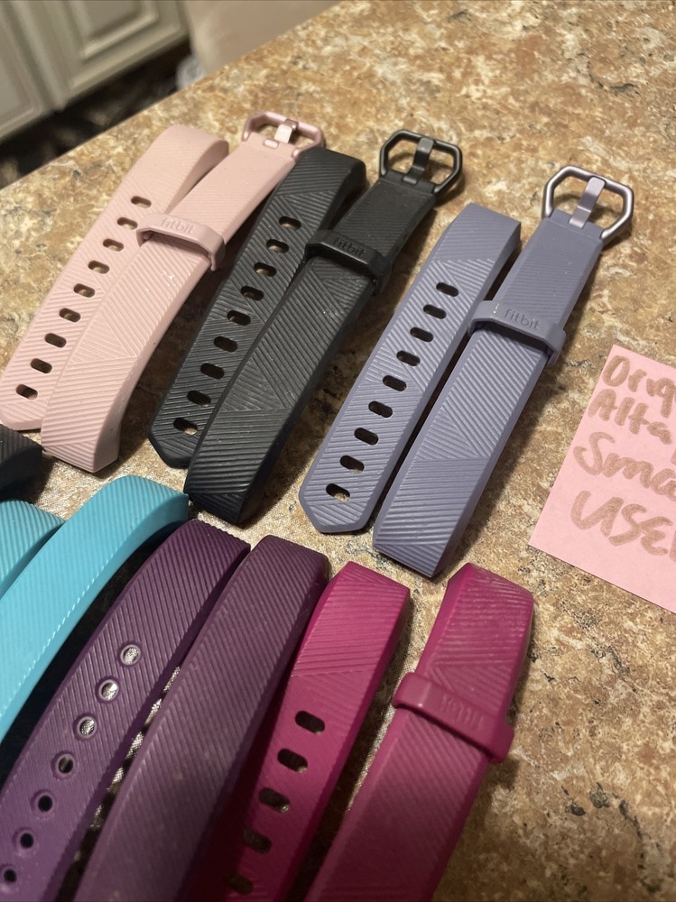 FITBIT ALTA OR ALTA HR OEM Replacement Bands Color Small Used