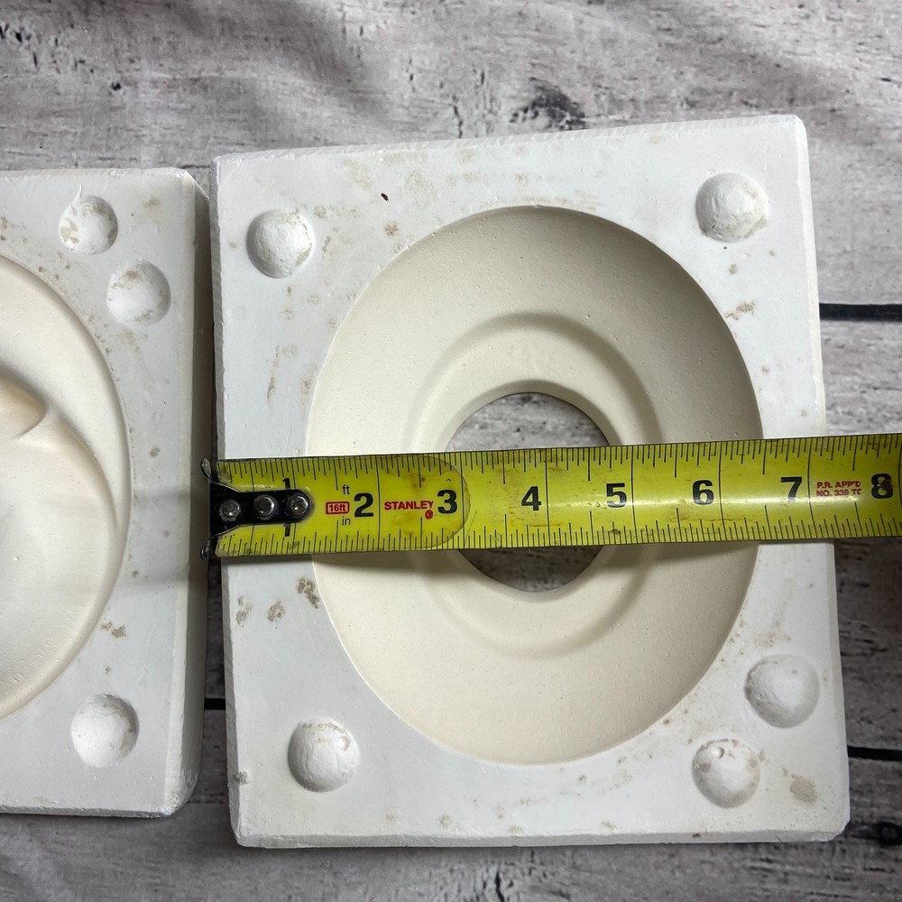 Vintage Unbranded Ceramic Casting Mold Ashtray