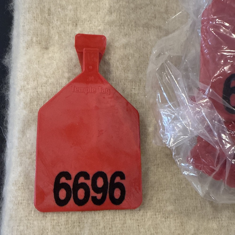 Red Livestock Ear Tags (50) Numbered