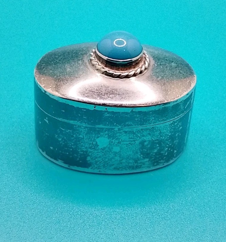 Sterling Silver Turquoise Cabochon Oval Pill Box or Snuff Box, 20.22g