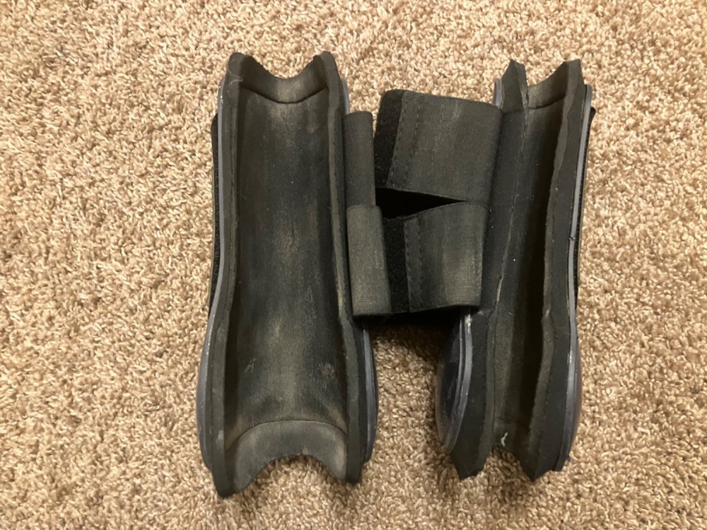 Eskadron pony size open front jumping boots navy
