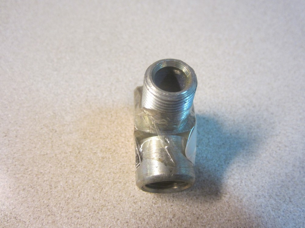 Agco 1077857M1 Adaptor