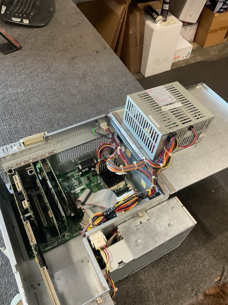 Kuka Roboter K C2 Robot Controller Computer 128MB 00110856 19-30V