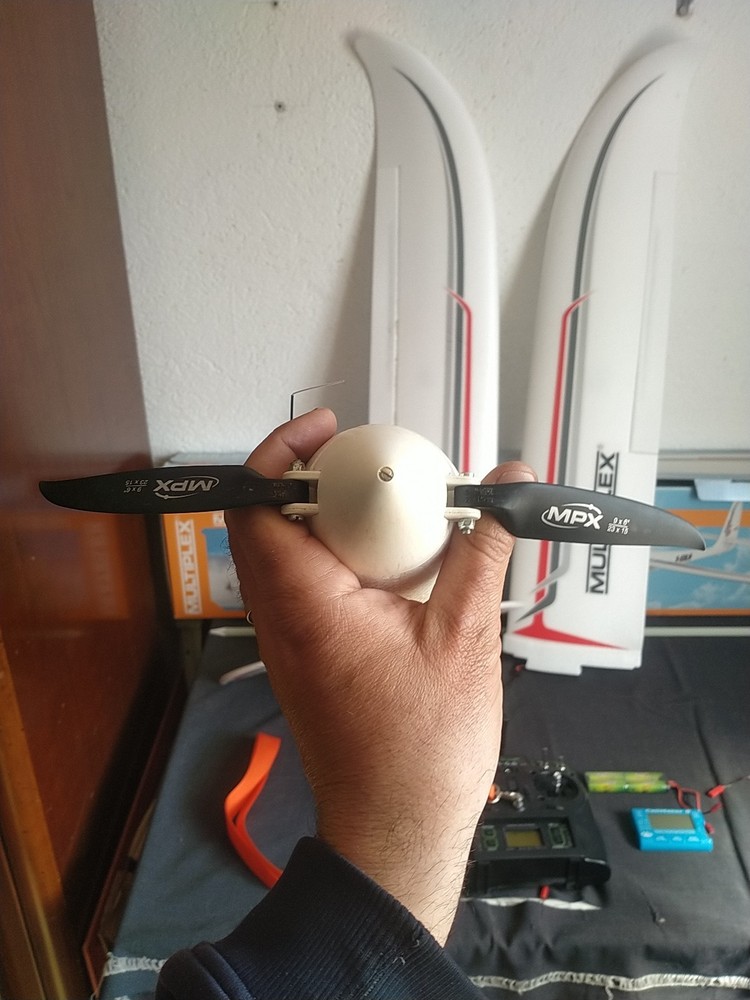 Multiplex RR EasyGlider 4 Multiplex + Pro Tronik PTR 6A V.2 Radio Controlled