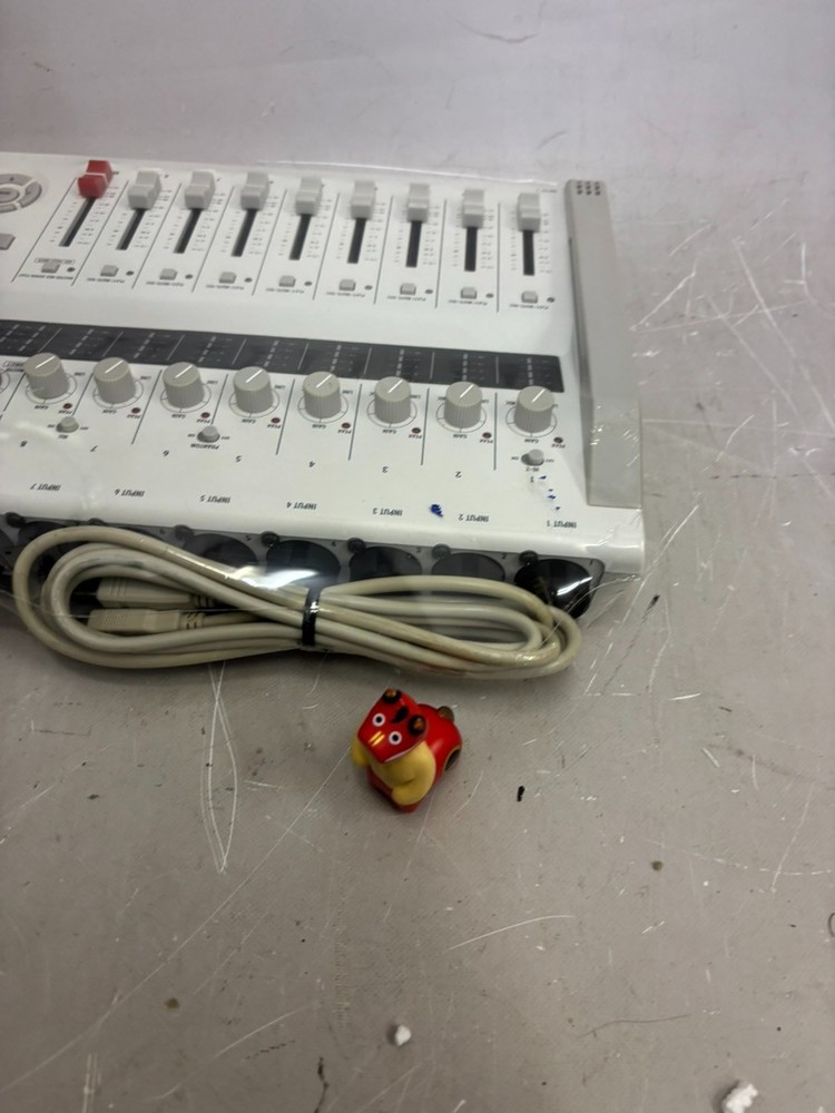 Zoom R16 Multitrack Recorder Audio Interface Controller from Japan