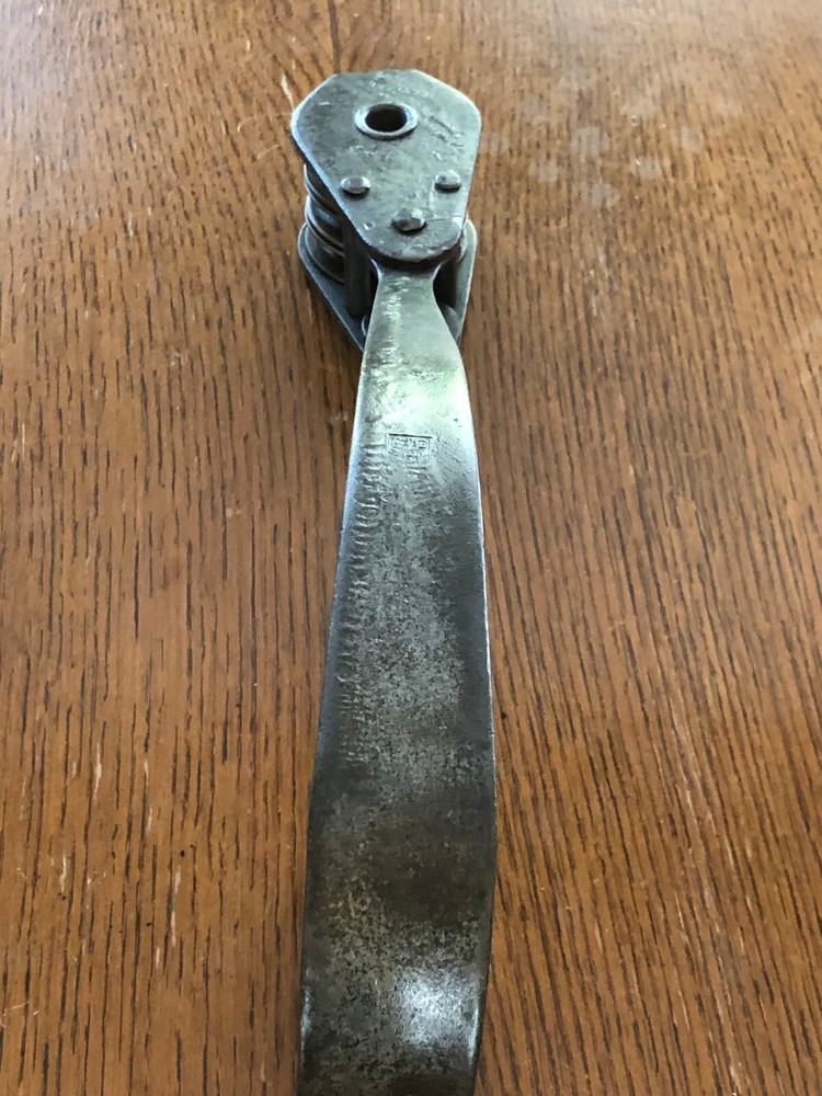 Vintage Galvanized Iron Strap 2-1/2" Triple Pulley Assembly