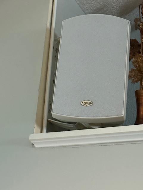 Klipsch RO-525 Reference Outdoor Speaker, White (Pair, New)