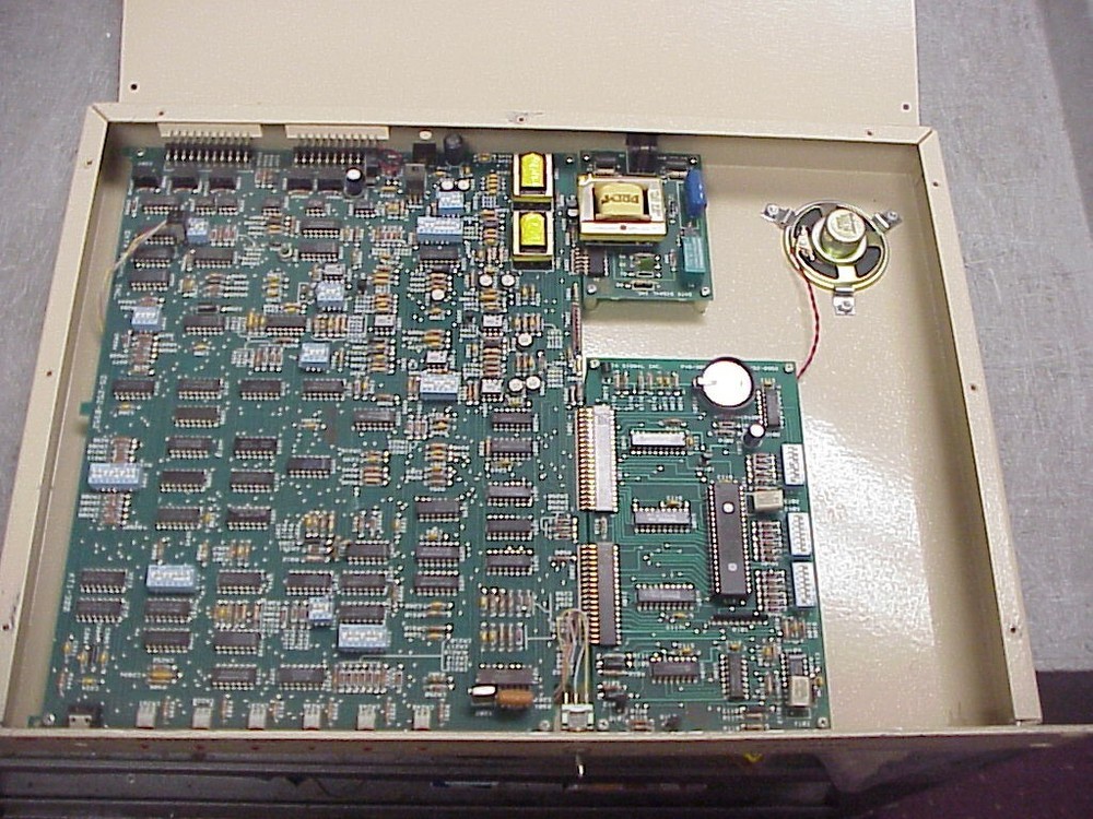 DATA SIGNAL INC ATI-300 AUTOMATIC TELEPHONE INTERCONNECT