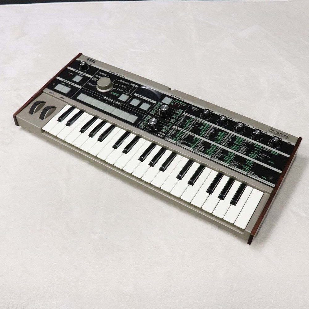 KORG microKORG Synthesizer Vocoder 37-Key Compact w/ AC Adapter Mic Manual
