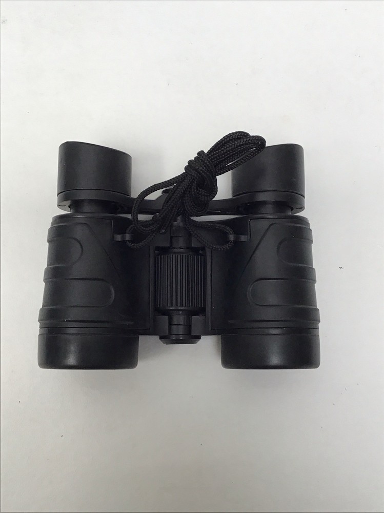 Foster Grant Binoculars With Case