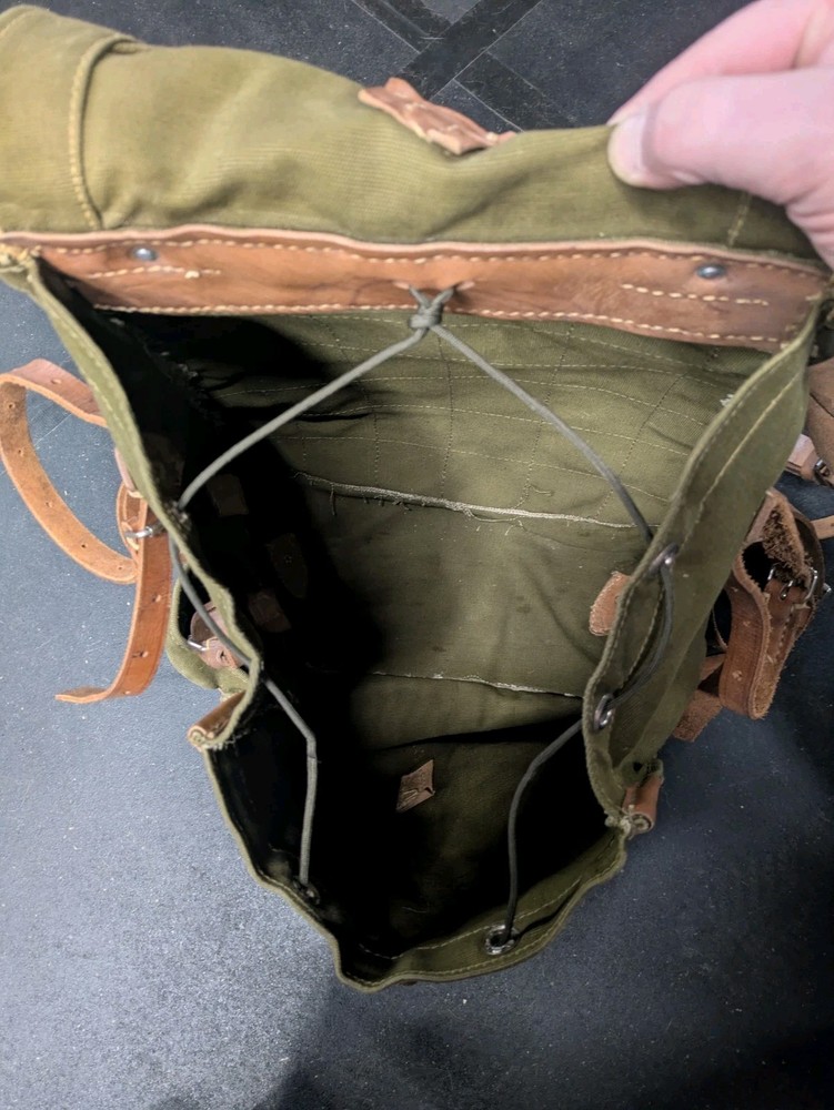 Romanian Army Rucksack w/ Leather Straps