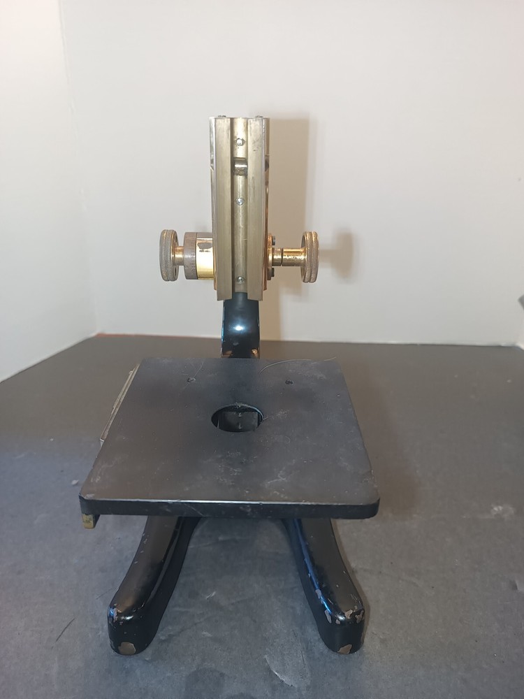 E. Leitz Wetzler Microscope Base for Parts