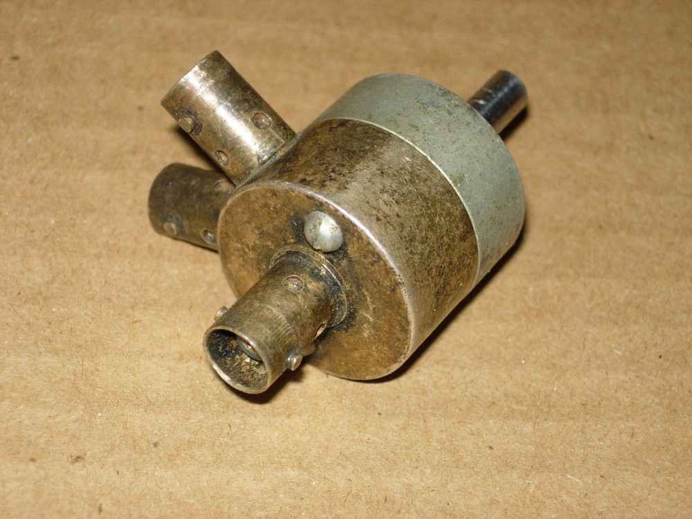 BNC COAXIAL ROTARY SWITCH 3 POSITION-CENTER OFF-MAKE UNKNOWN