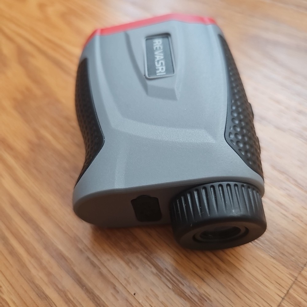REVASRI GOLF RANGEFINDER Gray Red Excellent Condition Tested Working